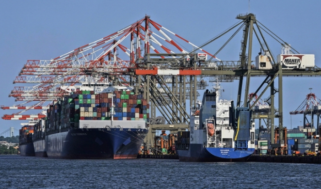 미 9월 무역 적자 528억 달러에 그쳐…올 월간평균 850억 달러