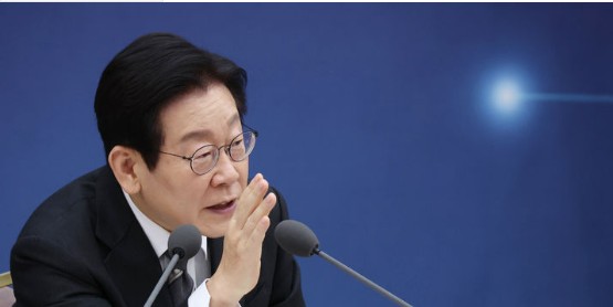 성장전략은 공격적인데 재정여력은 제한적…확장재정 딜레마