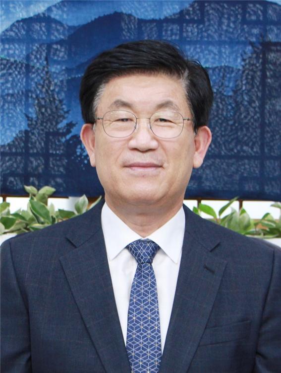 강인규 나주시장 아들·측근 정치자금법 위반 혐의 구속