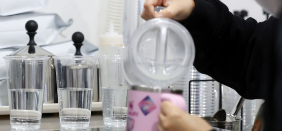 '친환경 축제' 외친 광산구, 청사 일회용품 사용 여전