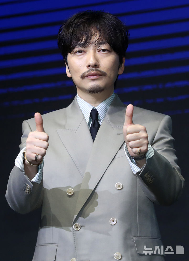 이동휘, 허리 부상으로 연극 '튜링머신' 불참…