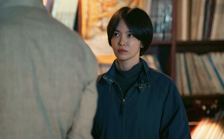 송혜교, 이런 눈빛 처음이야…숏컷 완벽 소화