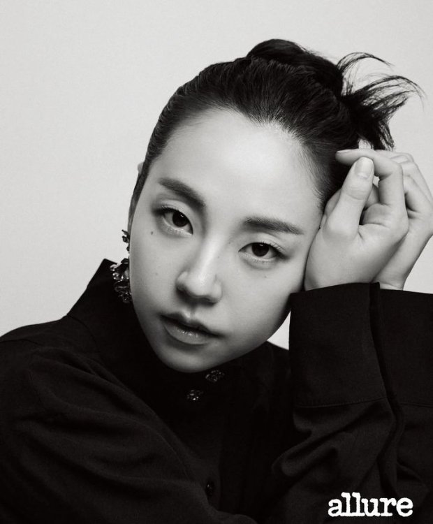 안소희 고혹적 분위기…여전한 미모