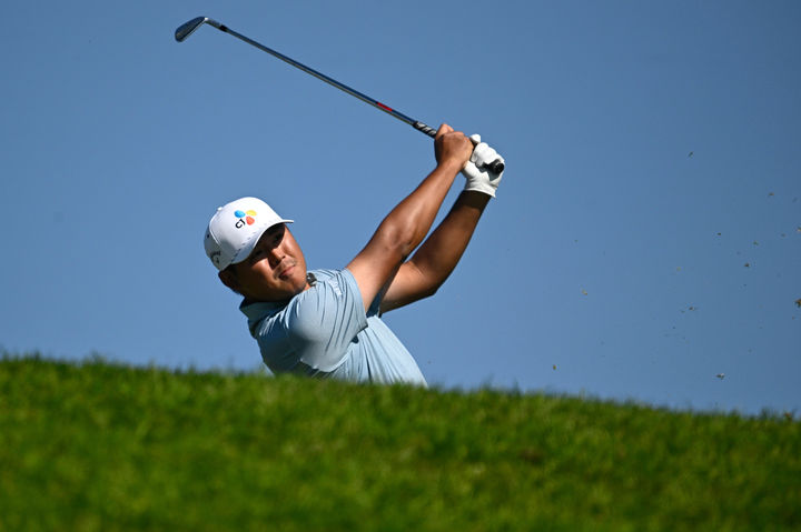 김시우, PGA 파머스 인슈어런스 2R 단독 5위…18계단 순위 상승