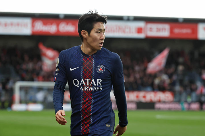 '이강인 복귀' PSG, 스트라스부르 2-1 꺾고 선두 도약