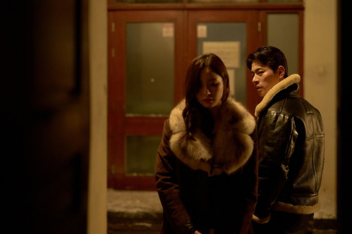 박정민 멜로 '휴민트' 예매 20만명 육박 1위 예약 '쾅'