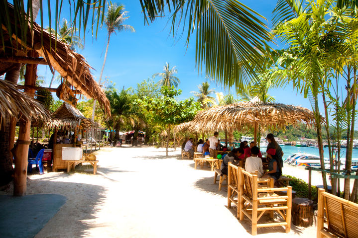 "마음에 들어?" 한국말 또렷…푸켓서 고가 수영복 절도…"나라 망신"