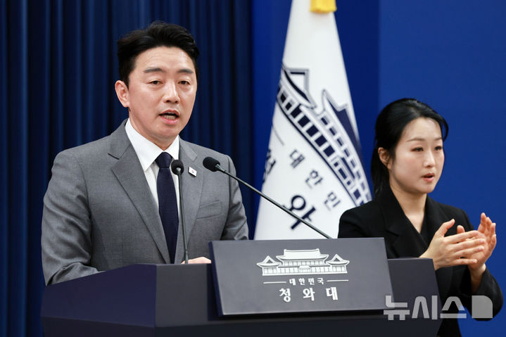 강훈식 "UAE서 원유 1800만배럴 긴급 도입…한국에 최우선 공급 약속"