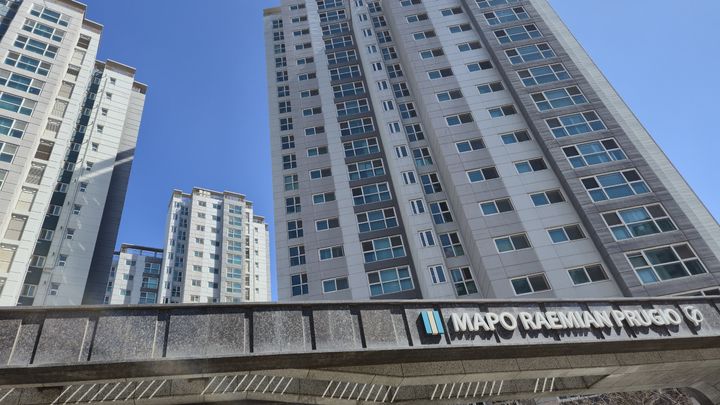 "세금 올라도 안 판다"…공시가 21% 뛴 마포 여전히 '관망'[르포]