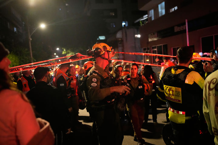 군사·유전 이어 핵시설까지 겨냥…이란戰, 전면전 ‘폭발 직전’