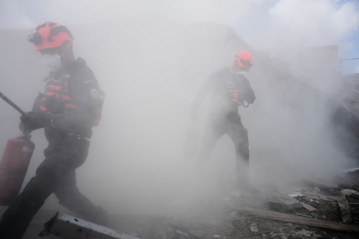 이란, 이스라엘 핵시설부근 디모나에 또 미사일 폭격 -- 칸TV