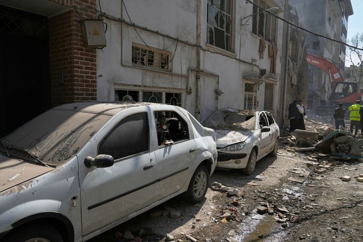 이, 이란 전역 철도 공습…카샨시서 2명 사망(종합)