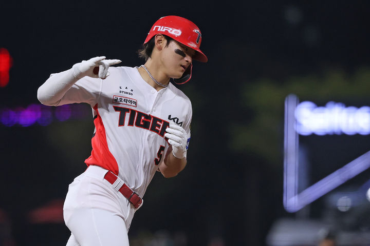 '선발 전원 안타·득점' KIA, 삼성 15-5 완파하고 전날 패배 설욕