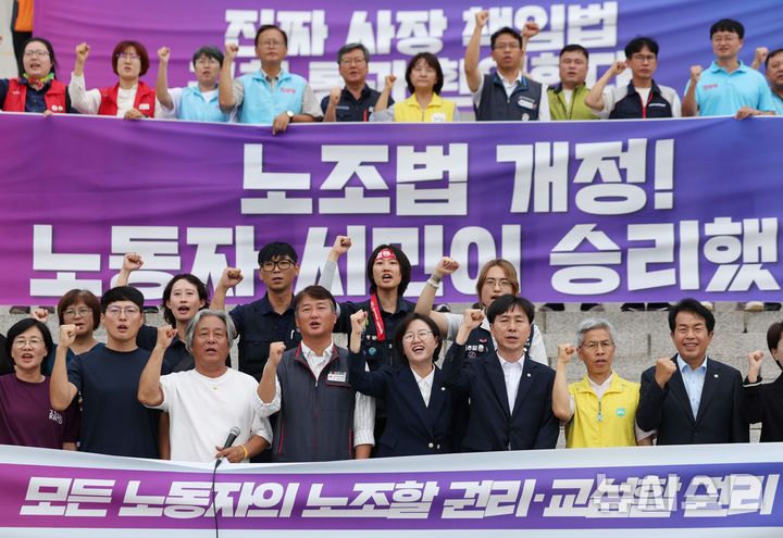 원청 368곳에 교섭요구…"혼란 불가피" vs "차분히 진행"[노란봉투법 한달③]