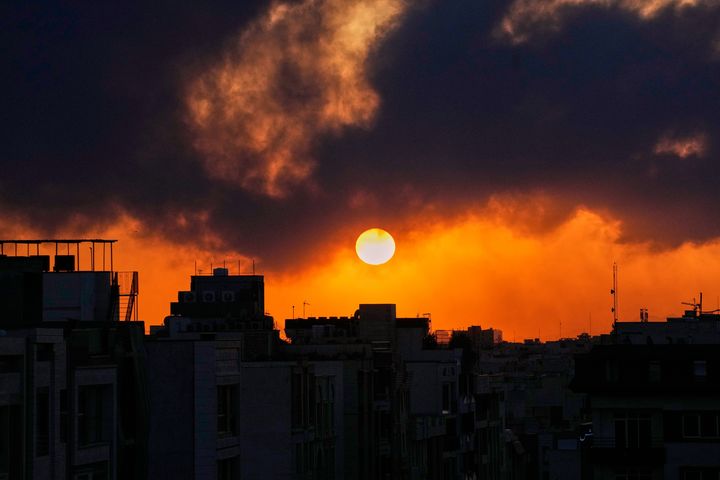 美·이란, 전쟁 종식 ‘기본합의’ 근접…"휴전 연장 변수 속 협상 진전"