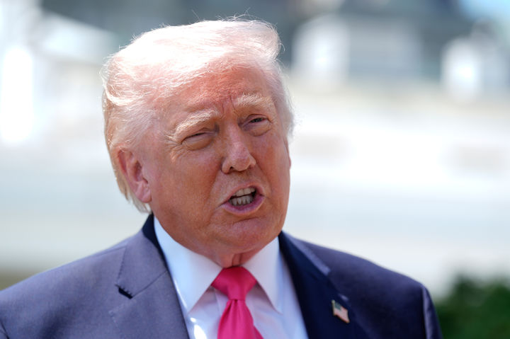 트럼프 "이란 제안 올때까지 휴전 연장…해상봉쇄 계속"