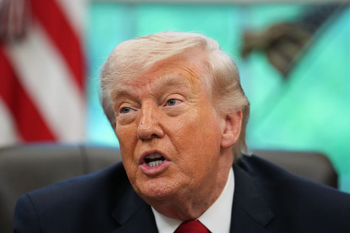 트럼프 "UAE OPEC 탈퇴 훌륭해…결국 유가 더 낮아질것"