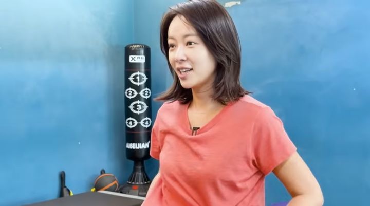 황정음 "척추 휘어 호흡 짧아져"…체형 불균형 잡는 '스트레칭'의 효과